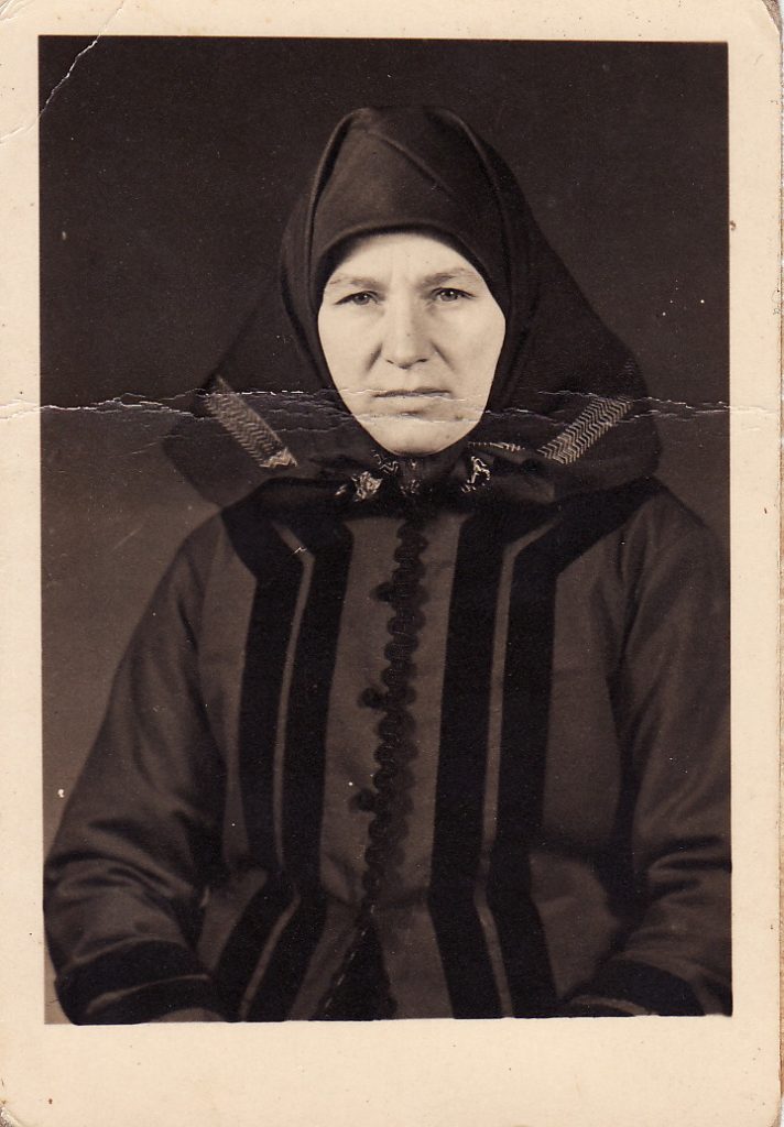 Woman in traditional clothing from the village of Schoendorf